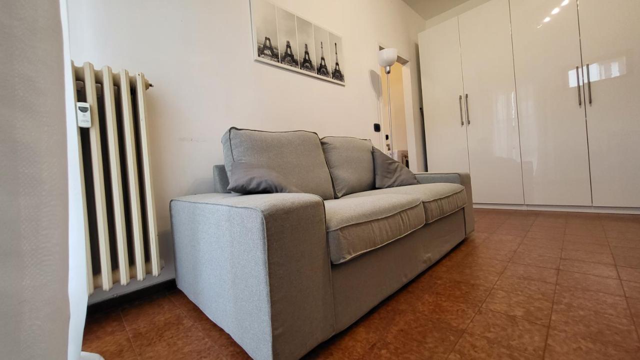 Appartamento Di Fronte All'Ospedale Modena Exteriér fotografie